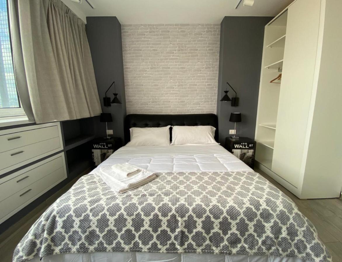 2B Fifteen Floor Suite Napoli Zewnętrze zdjęcie