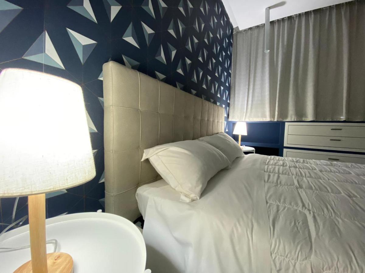 2B Fifteen Floor Suite Napoli Zewnętrze zdjęcie